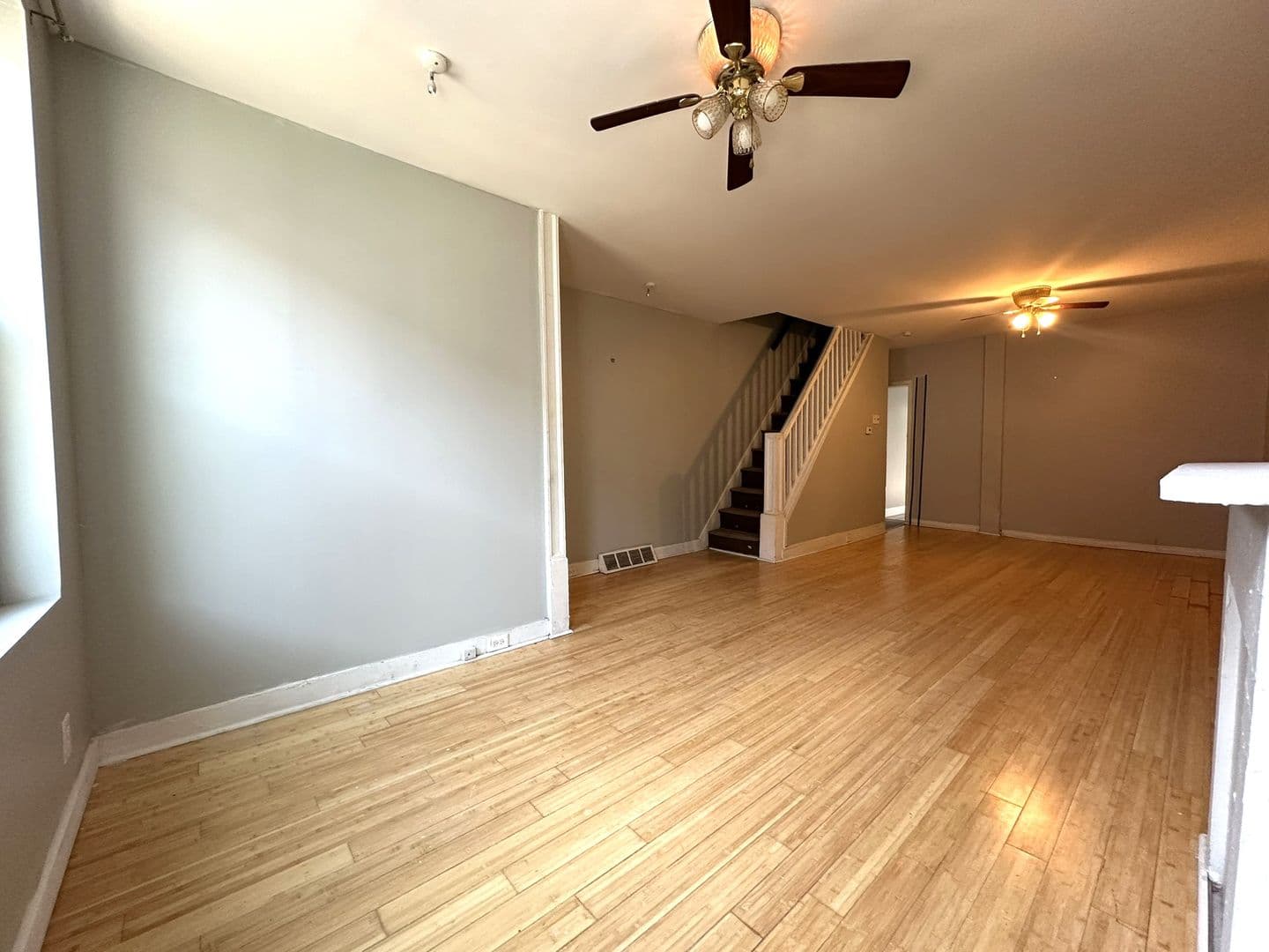 Philadelphia Townhome: 1926 McClellan St
