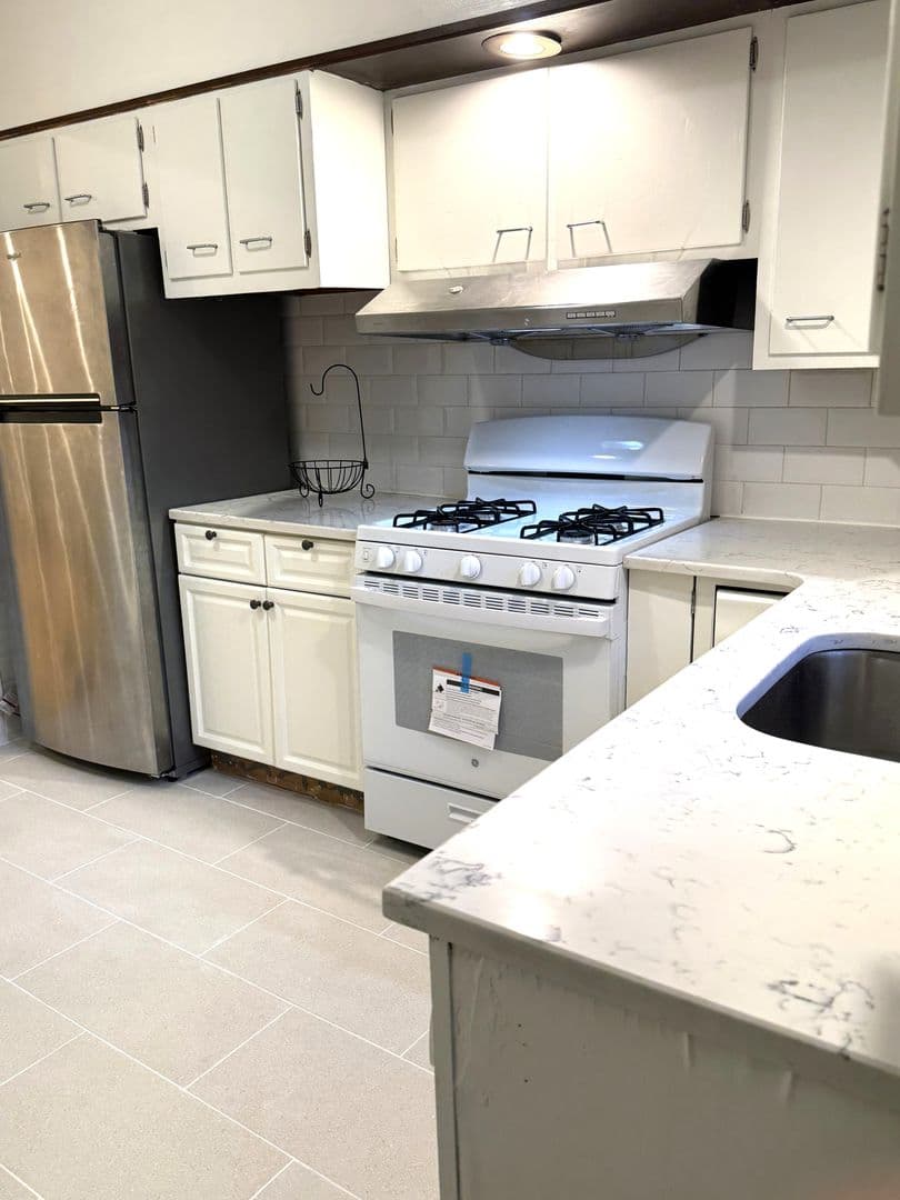 Philadelphia Townhome: 2051 S Garnet St