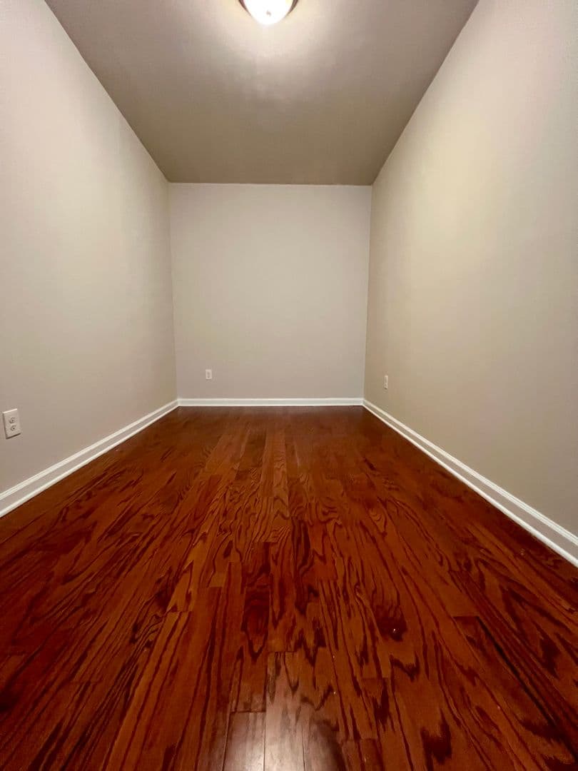 Philadelphia Apartment: 2106 N 17th St