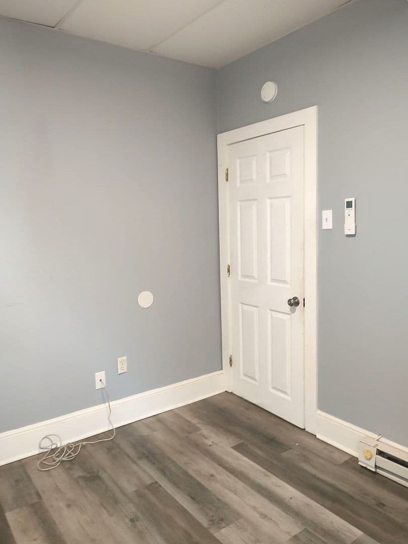 Philadelphia Apartment: 1003 S 13th St