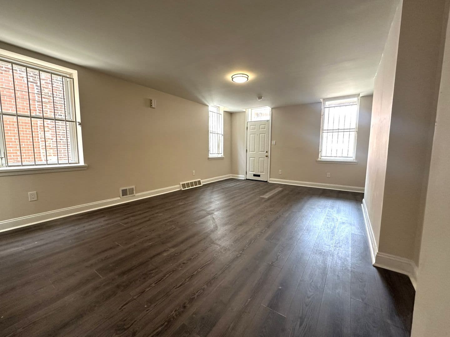 Philadelphia Apartment: 3037 Frankford Ave