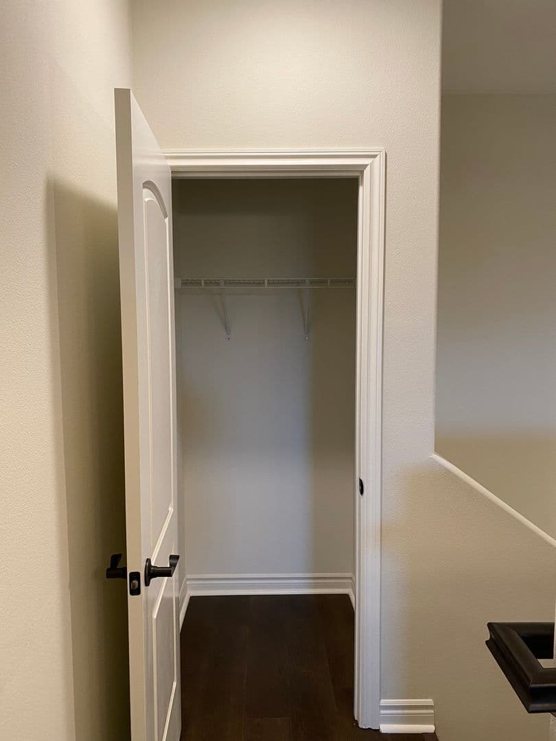 Rialto Apartment: 606 S. Riverside Ave