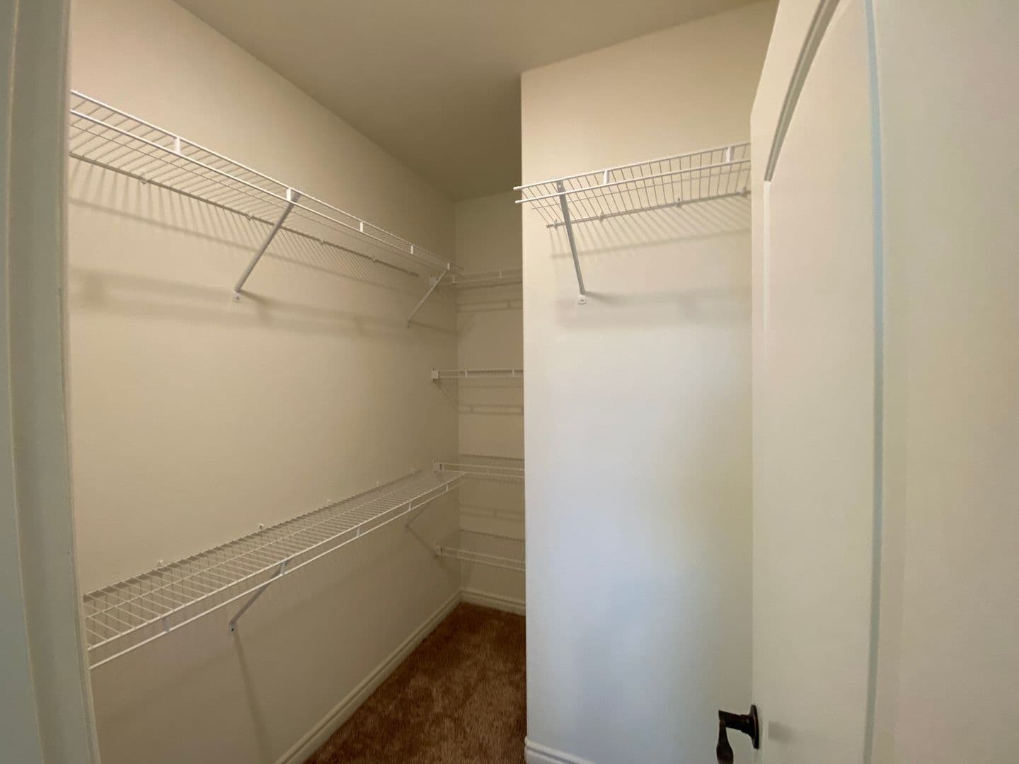 Rialto Apartment: 606 S. Riverside Ave