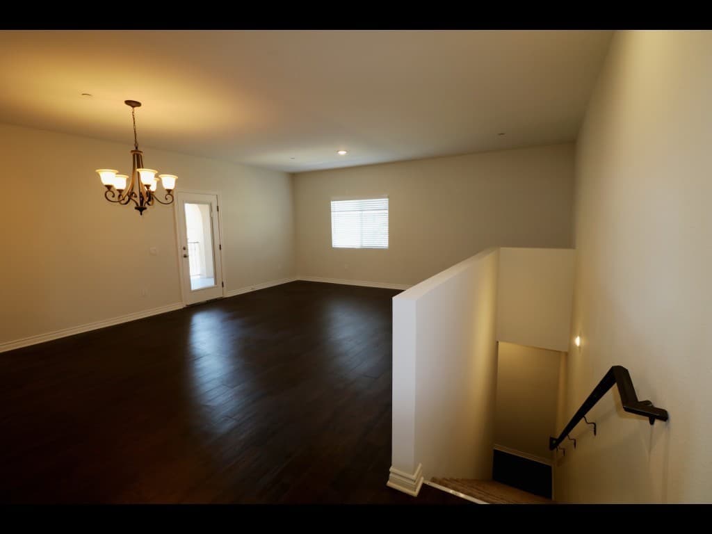 Rialto Apartment: 606 S. Riverside Ave