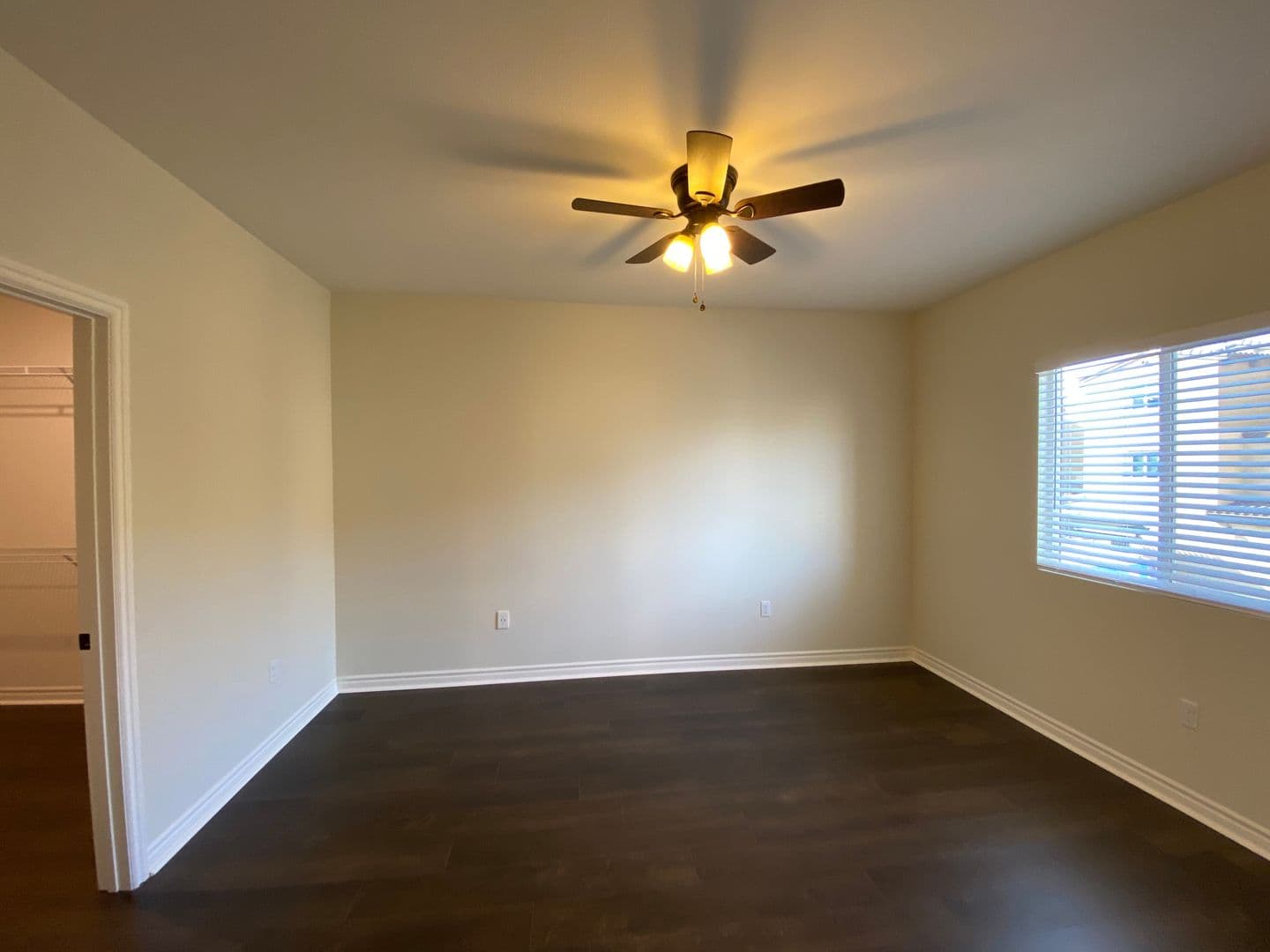 Rialto Apartment: 606 S. Riverside Ave