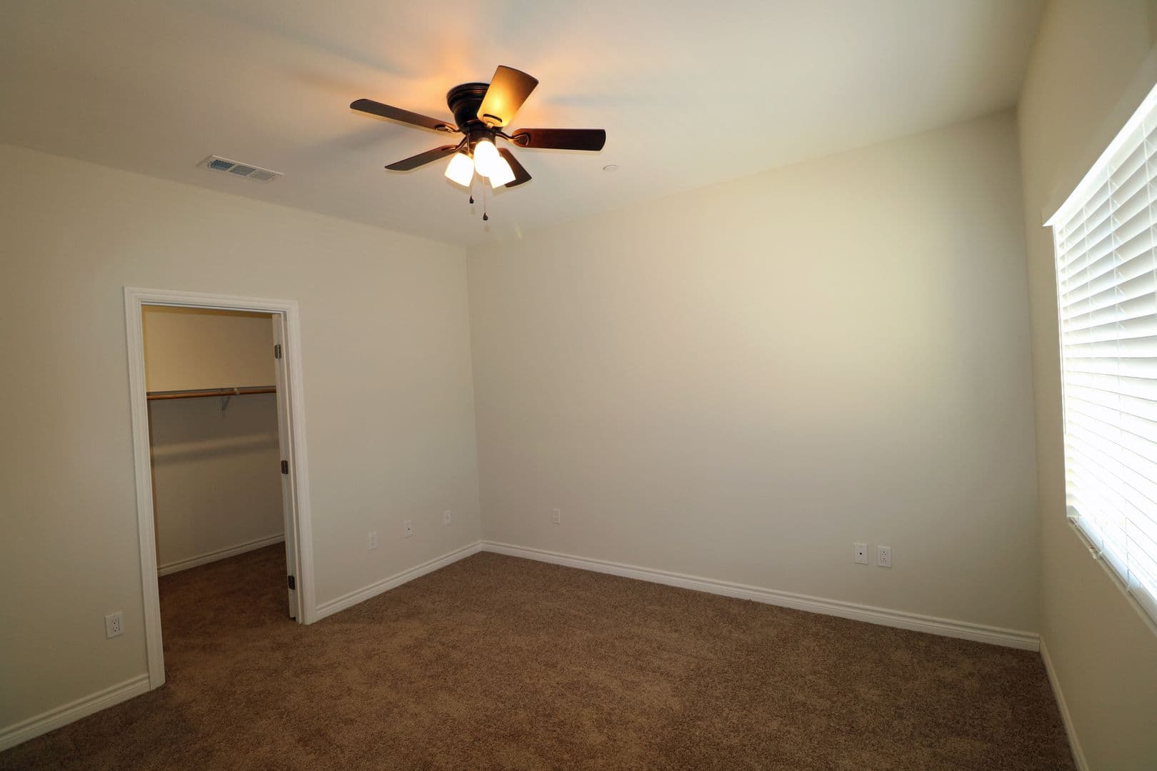 Rialto Apartment: 606 S. Riverside Ave