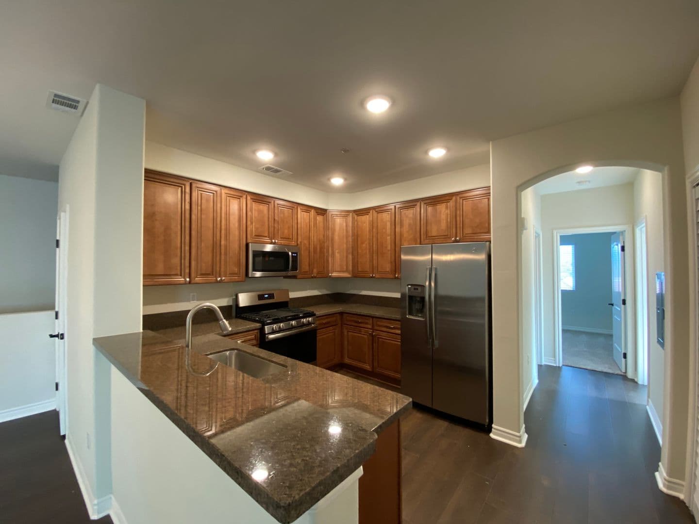 Rialto Apartment: 606 S. Riverside Ave