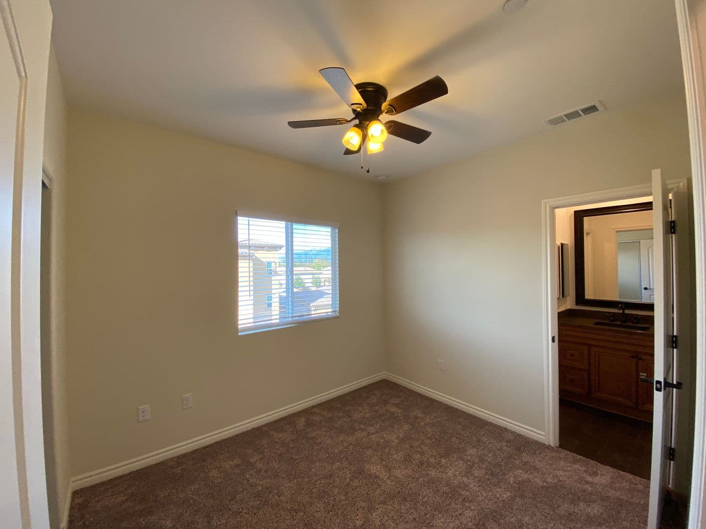 Rialto Apartment: 606 S. Riverside Ave
