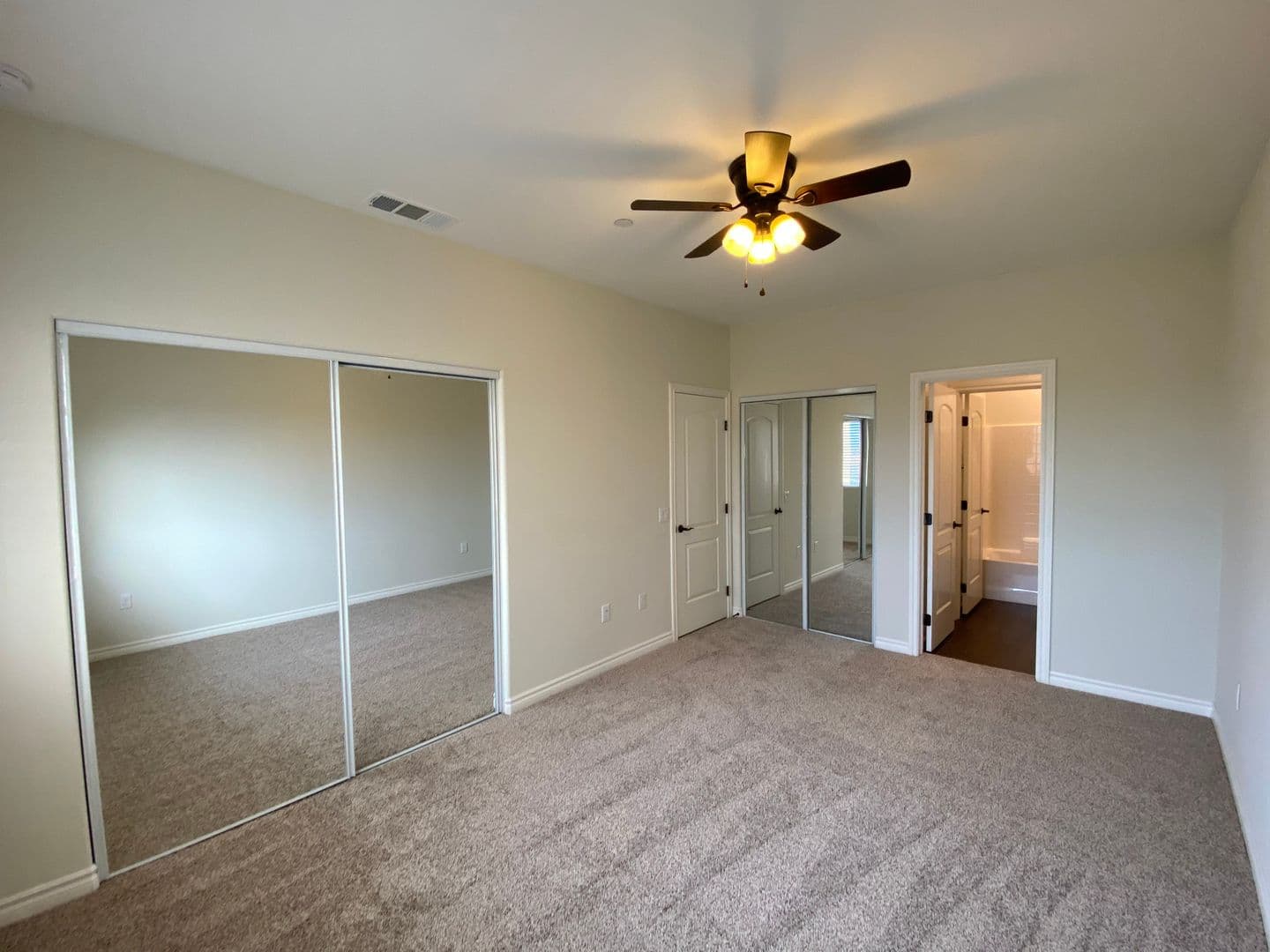 Rialto Apartment: 606 S. Riverside Ave