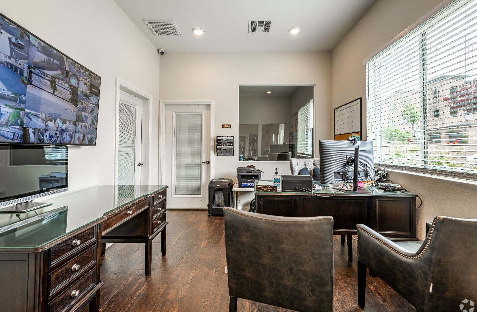 Rialto Apartment: 606 S. Riverside Ave