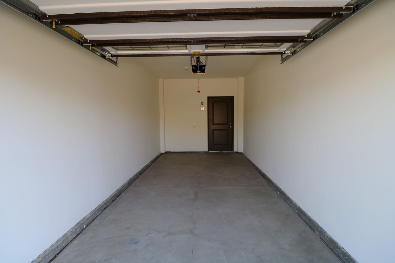 Rialto Apartment: 606 S. Riverside Ave