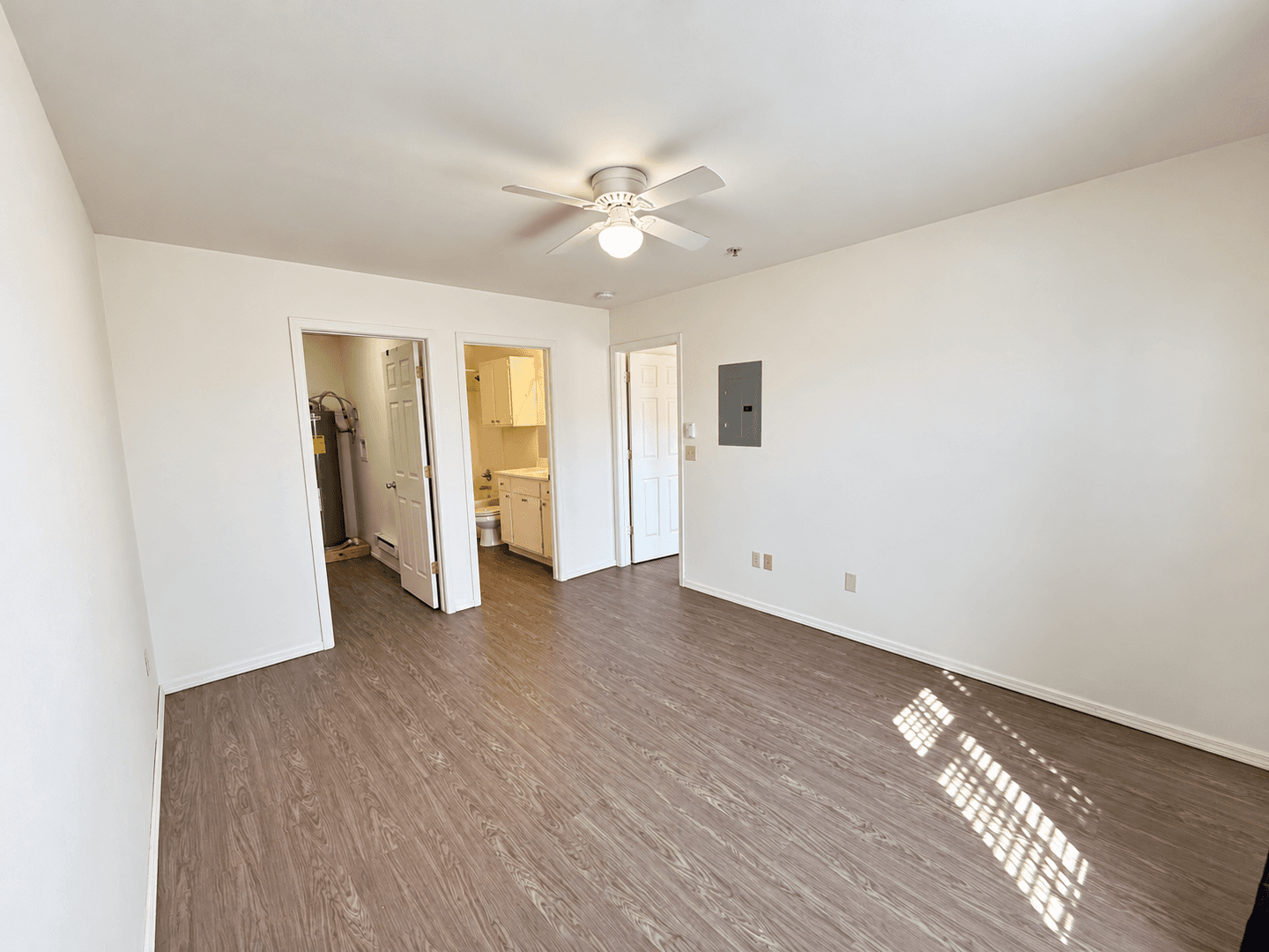 Chickasha Apartment: 501 W Country Club Rd