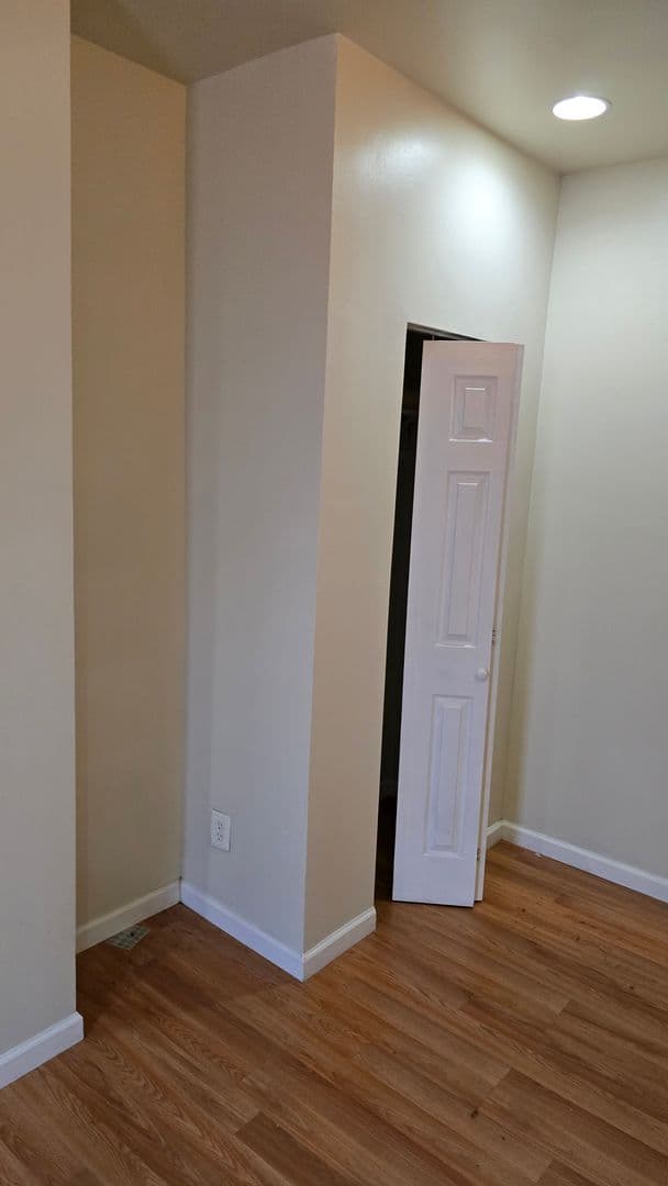 Baltimore Apartment: 2712 Pennsylvania Ave