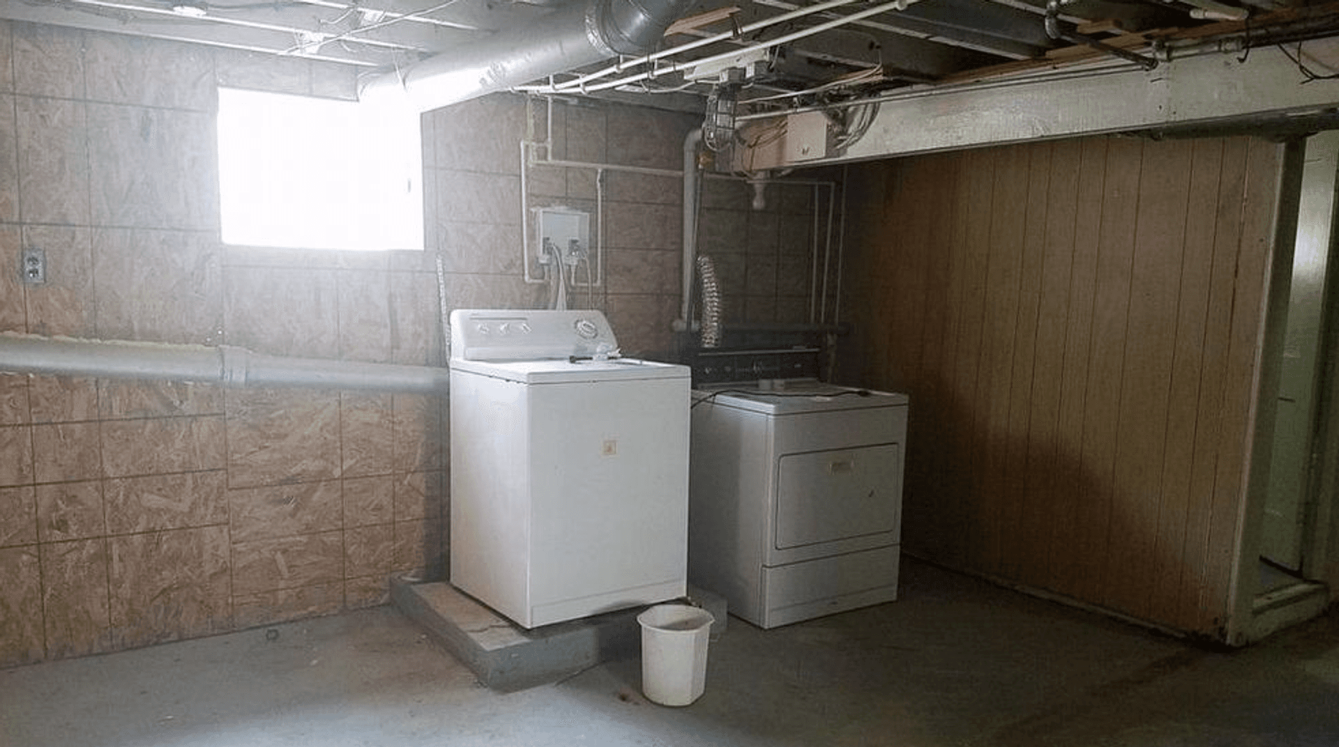 Baltimore Apartment: 4801 Edgar Terrace