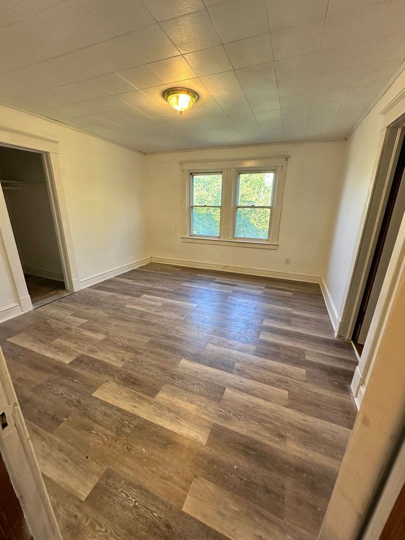 Baltimore Apartment: 4801 Edgar Terrace