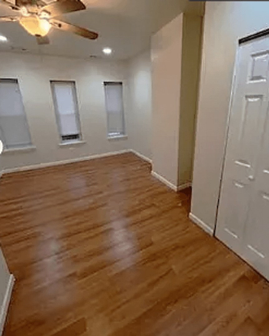 Baltimore Apartment: 2712 Pennsylvania Ave