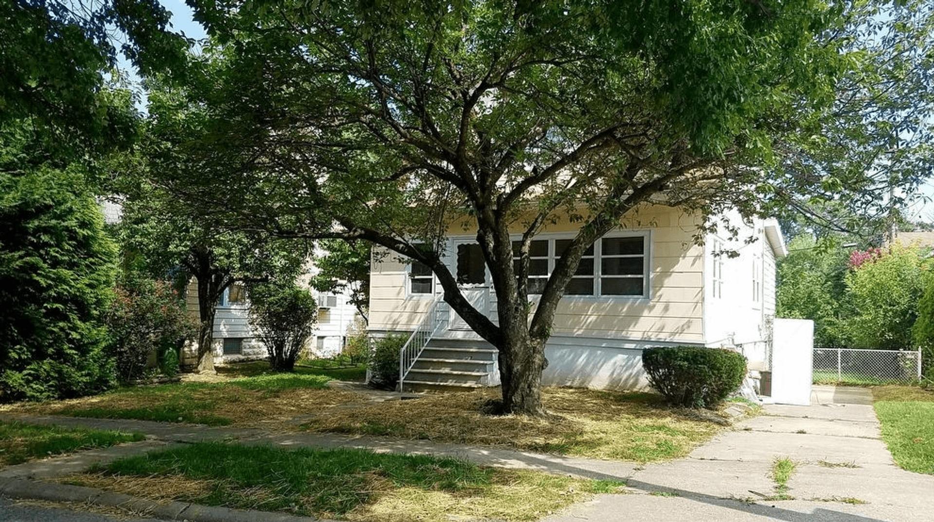 Baltimore Apartment: 4801 Edgar Terrace