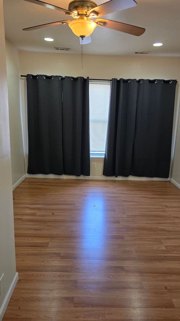 Baltimore Apartment: 2712 Pennsylvania Ave