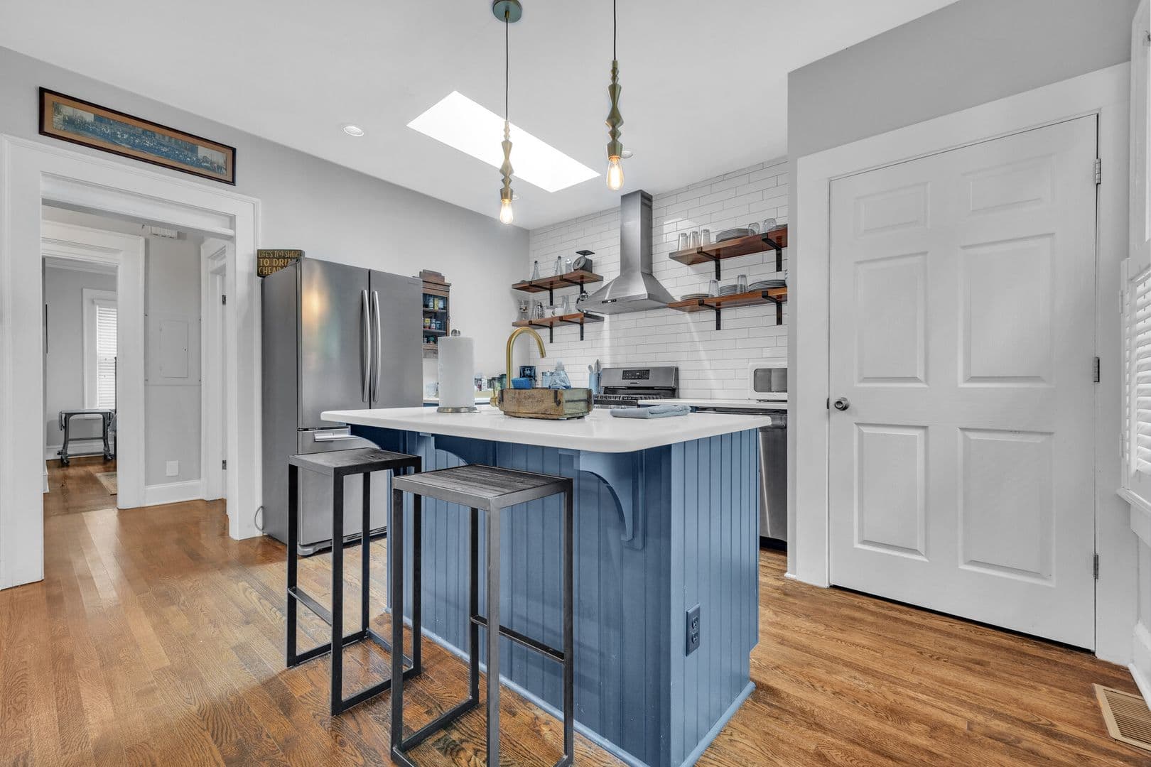 Atlanta House: 1876 DeKalb Avenue Northeast