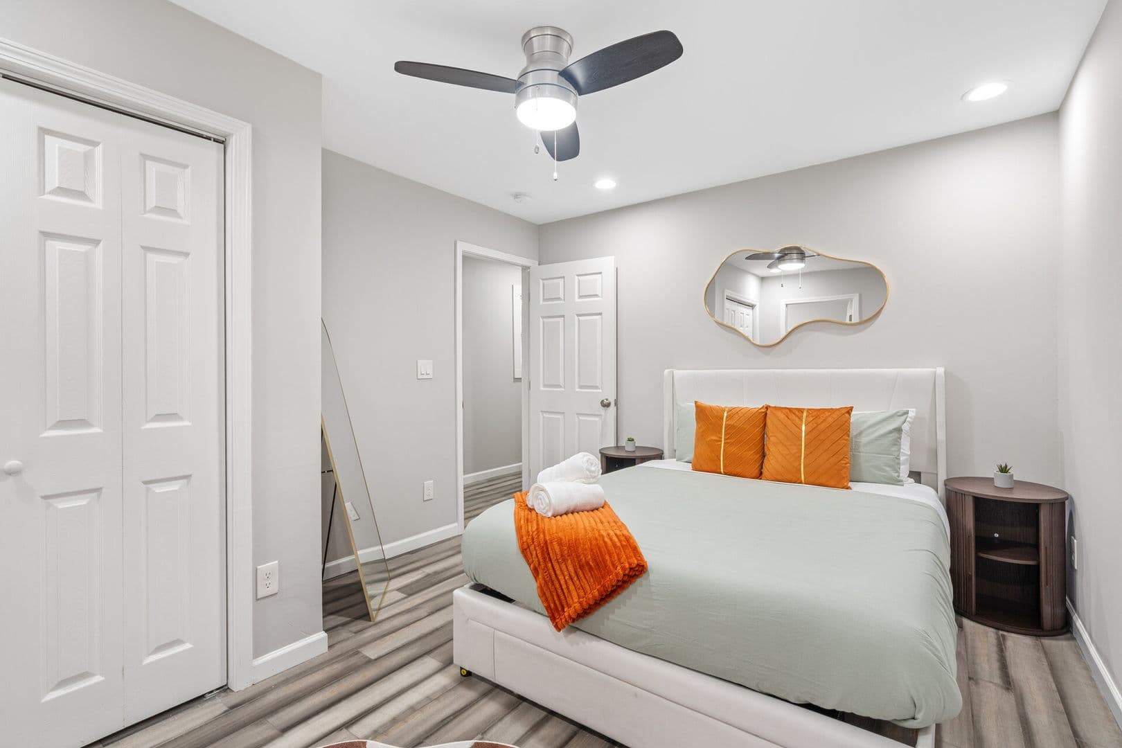 Atlanta House: 1409 Bridges Avenue Southwest