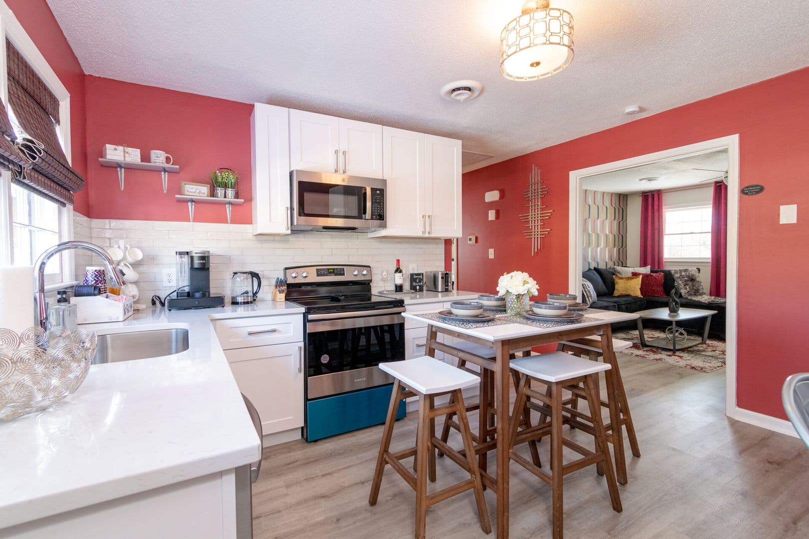Graham Apartment: 308 Denny Circle