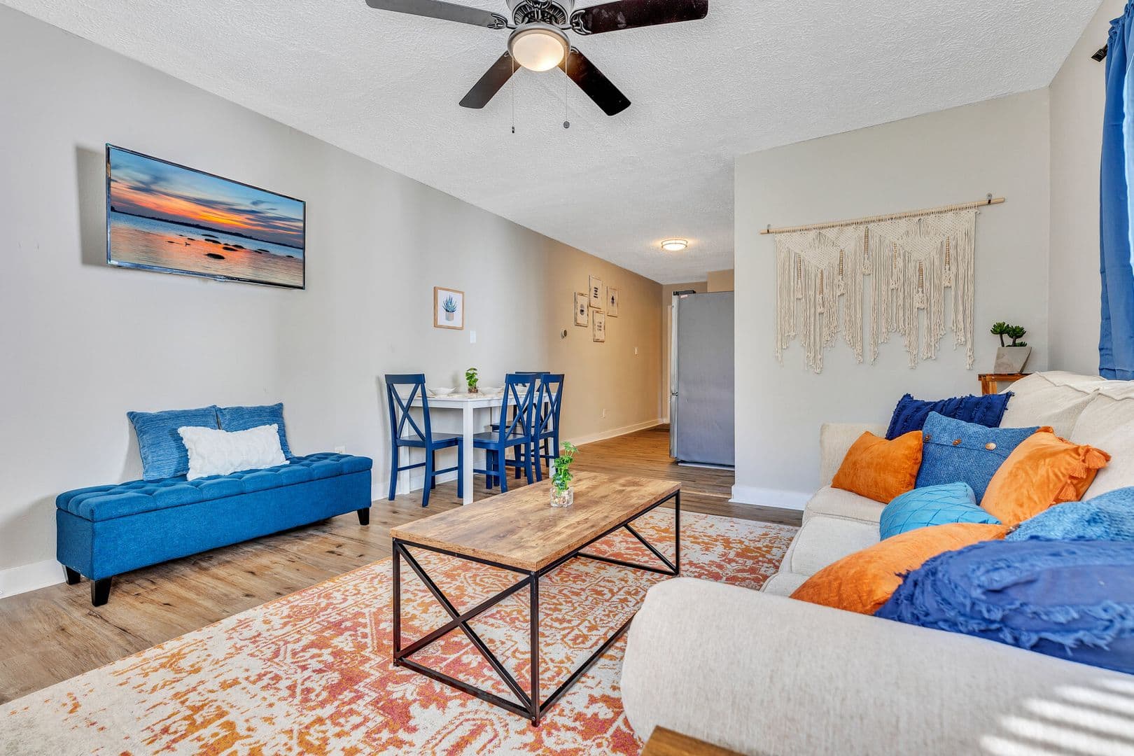 East Point Apartment: 1329 Walker Avenue (Right side)