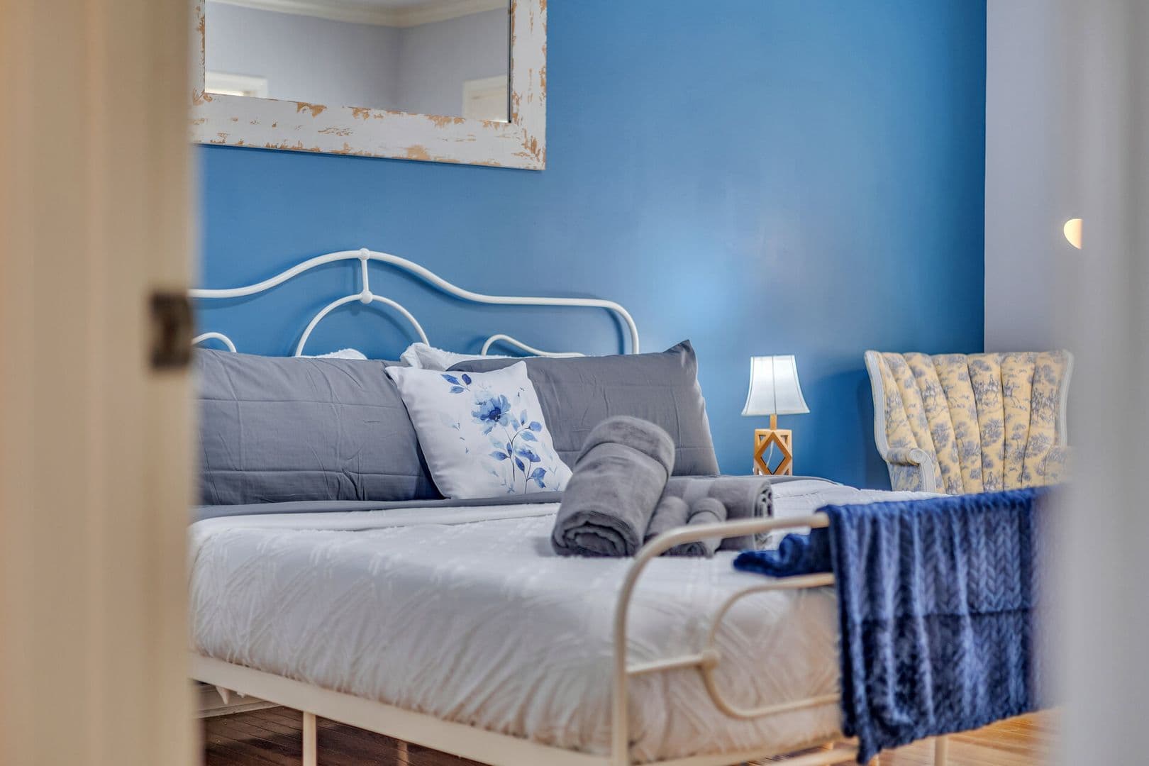 Buford Apartment: 3613 Southland Drive Northeast