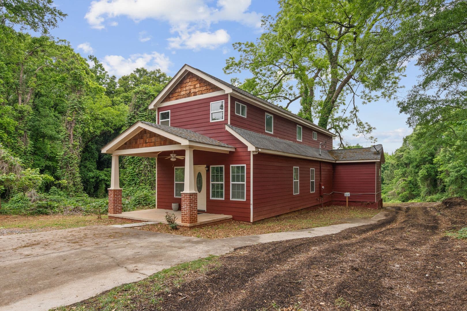 Atlanta House: 1409 Bridges Avenue Southwest