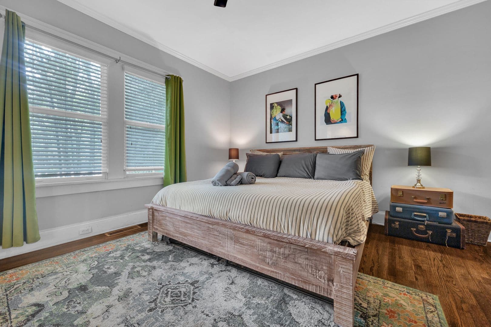 Atlanta House: 1876 DeKalb Avenue Northeast