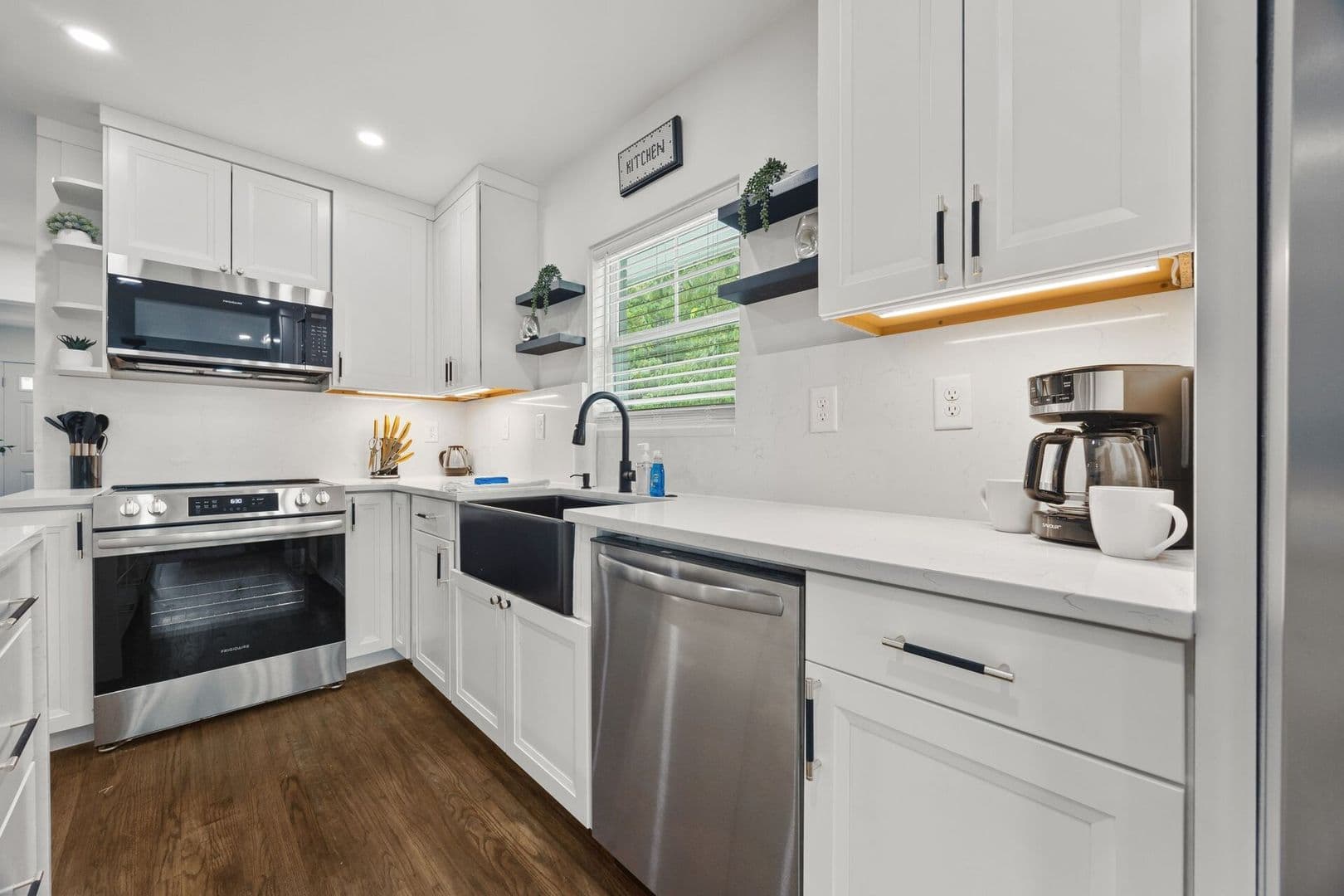 Atlanta House: 1603 Ezra Church Drive Northwest