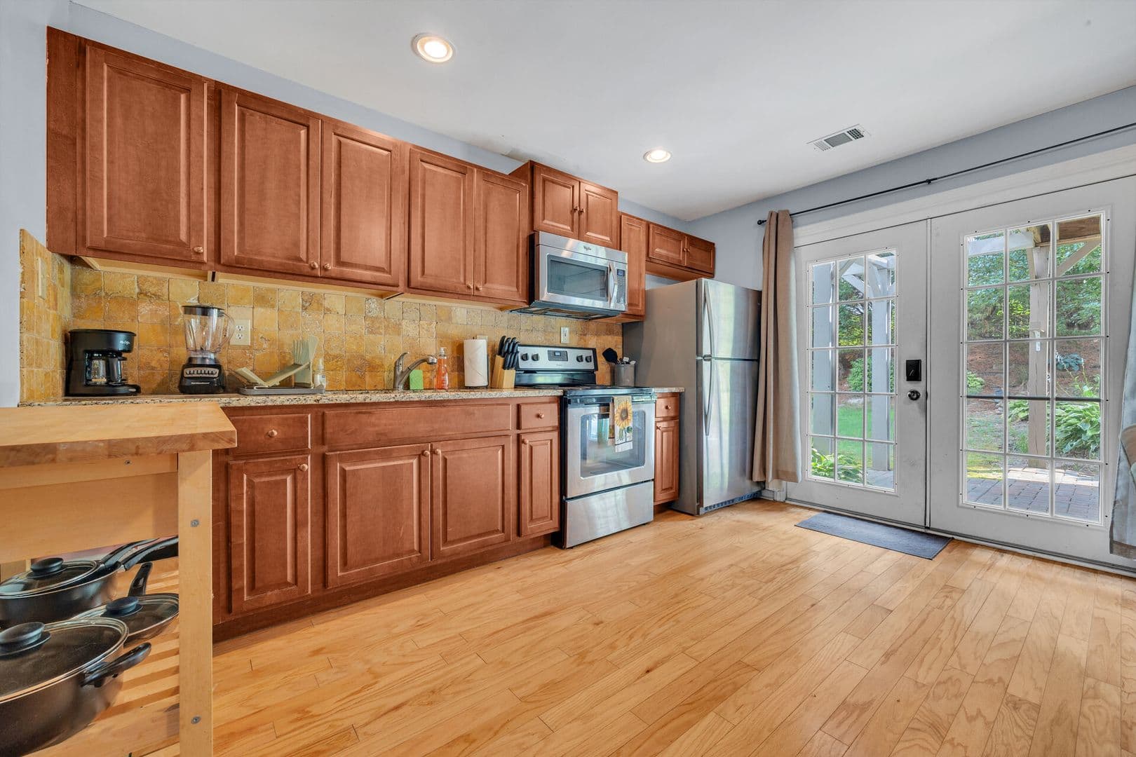 Buford Apartment: 3613 Southland Drive Northeast