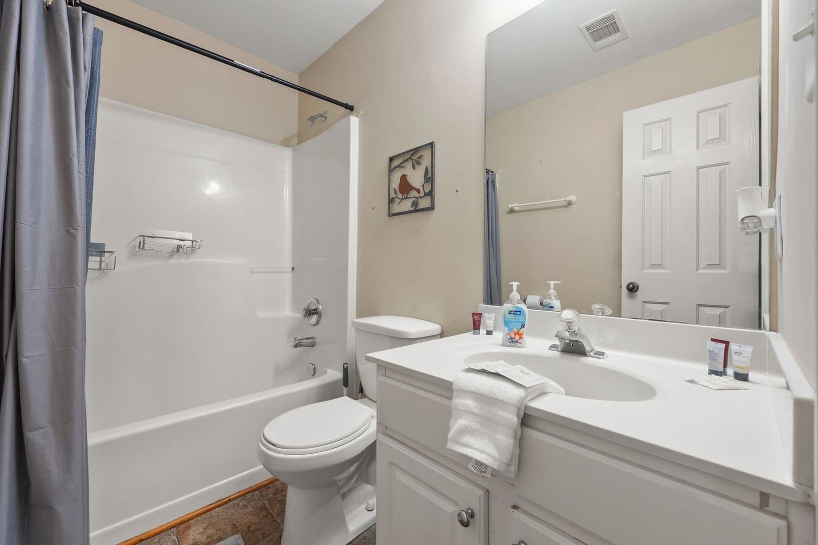 Buford Apartment: 3613 Southland Drive Northeast