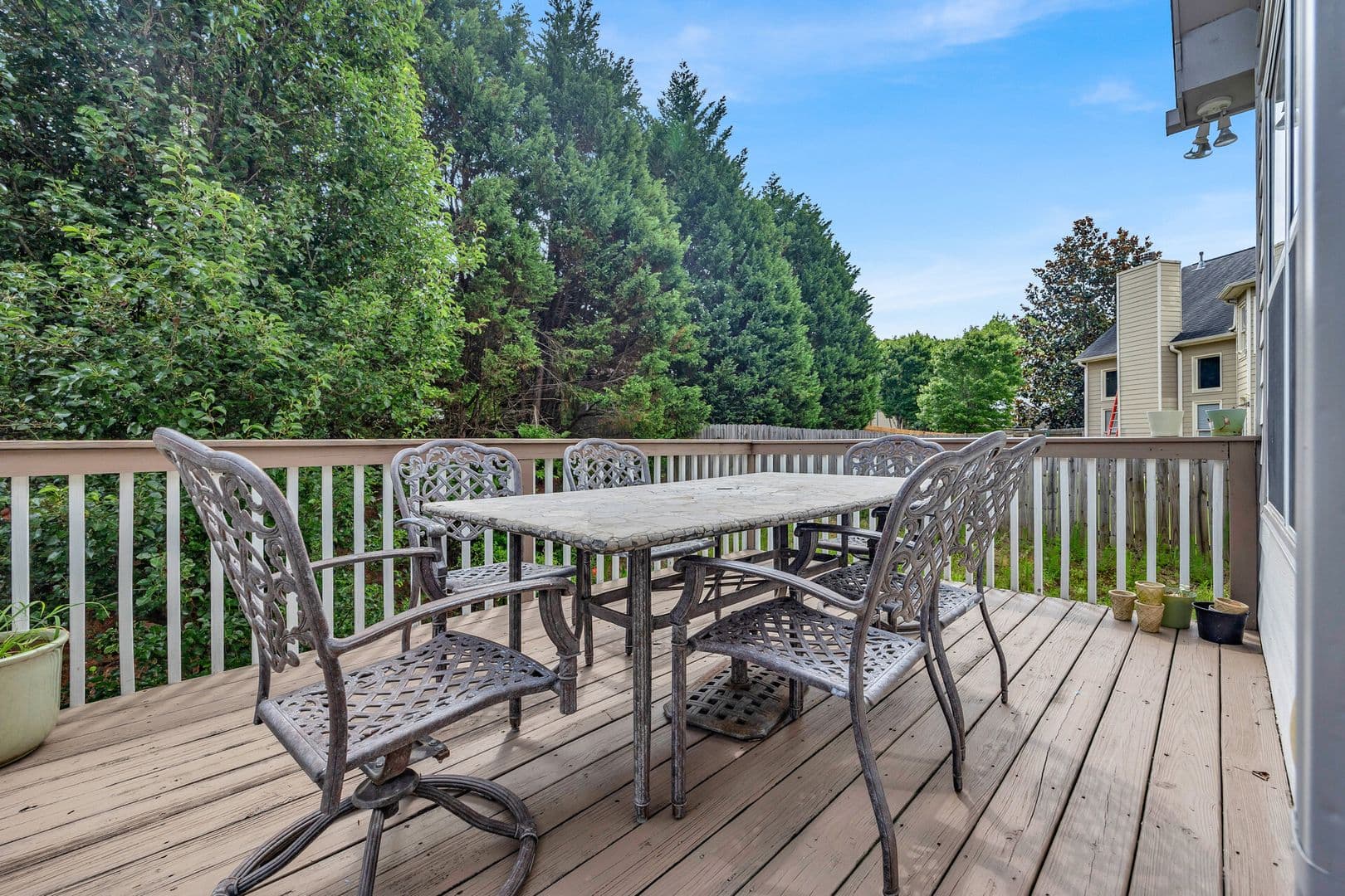Buford Apartment: 3613 Southland Drive Northeast