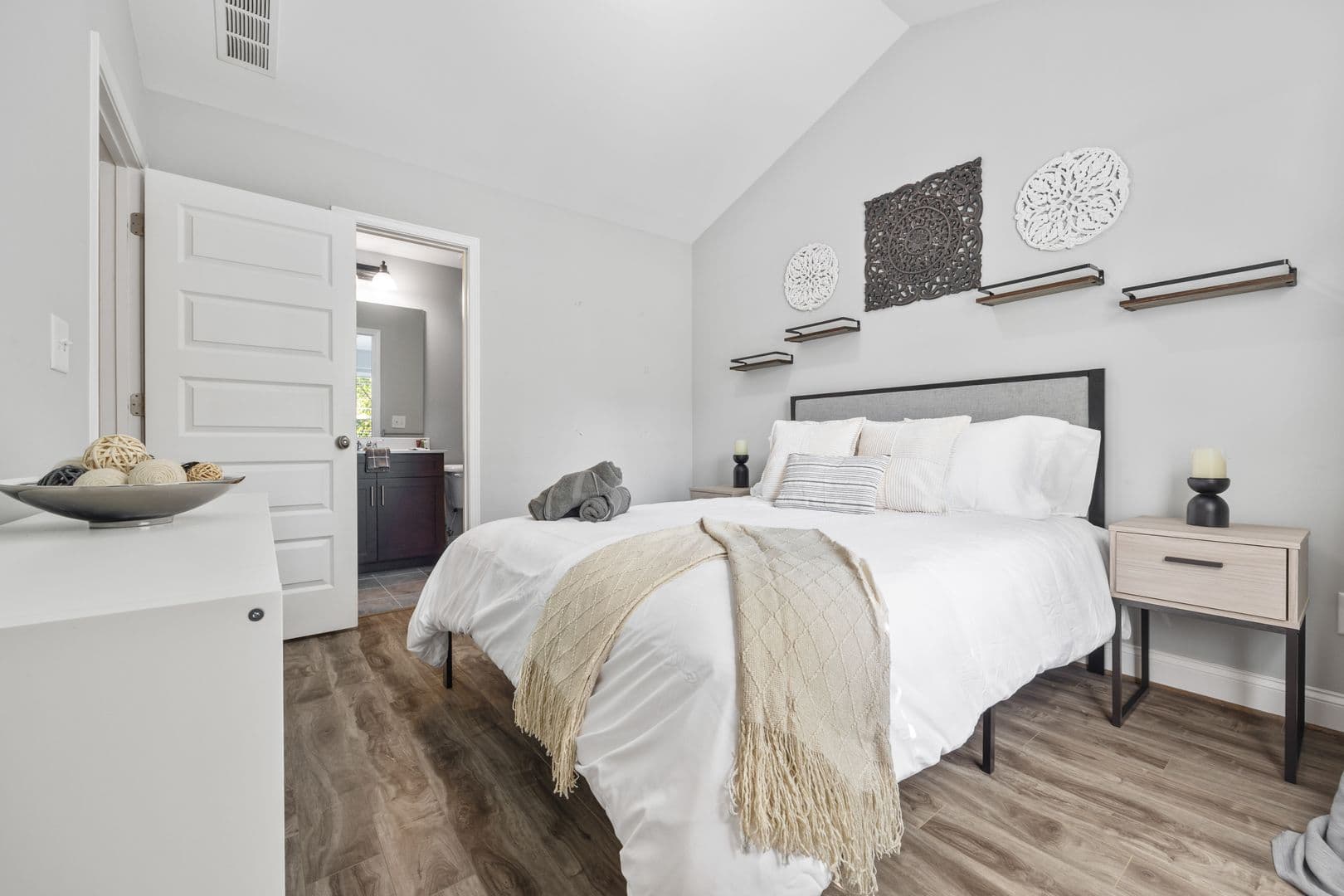 Atlanta Apartment: 1365 Memorial Drive Southeast (Unit #9)