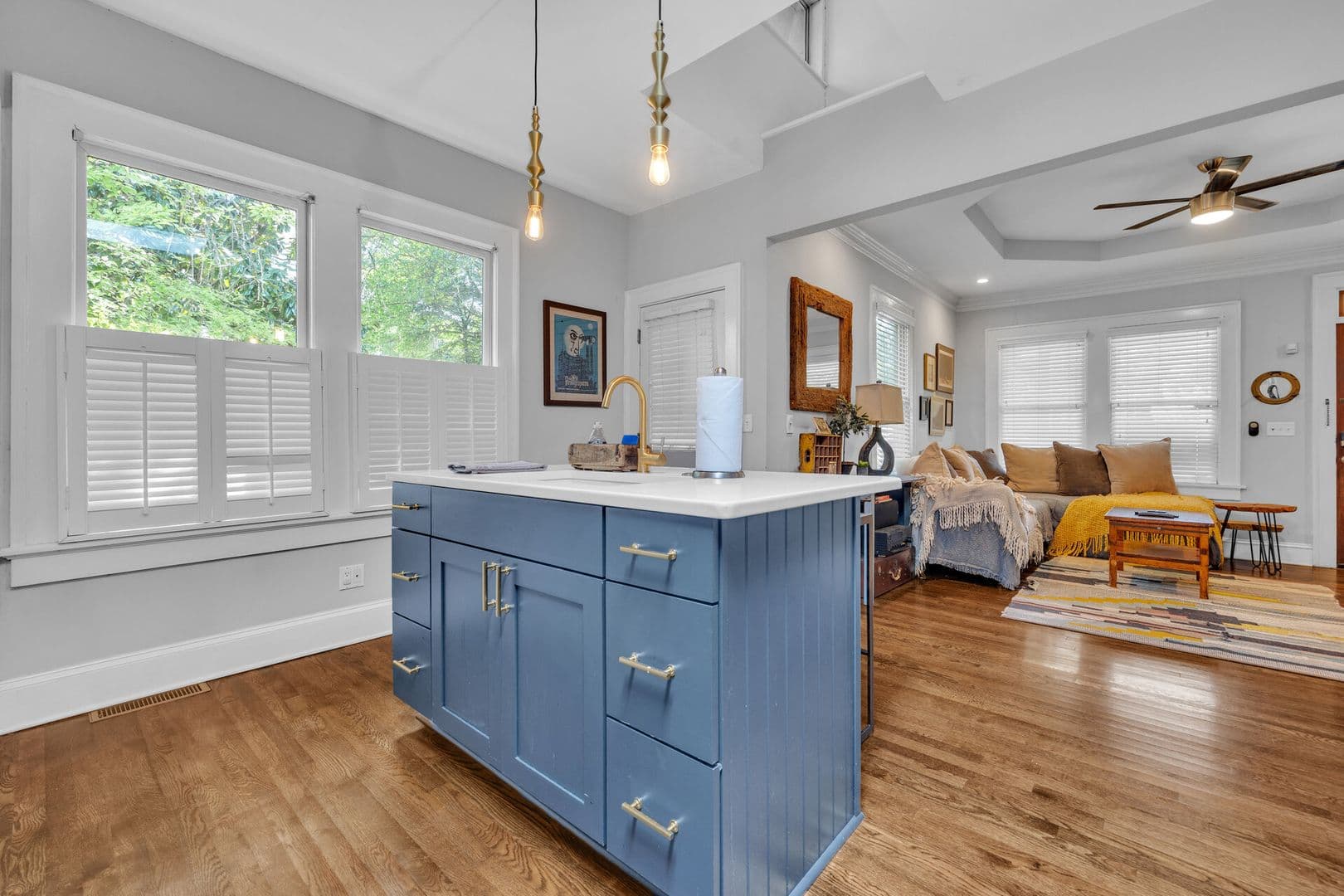 Atlanta House: 1876 DeKalb Avenue Northeast