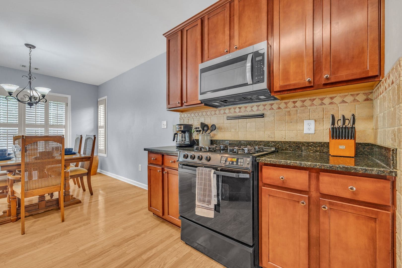 Buford Apartment: 3613 Southland Drive Northeast