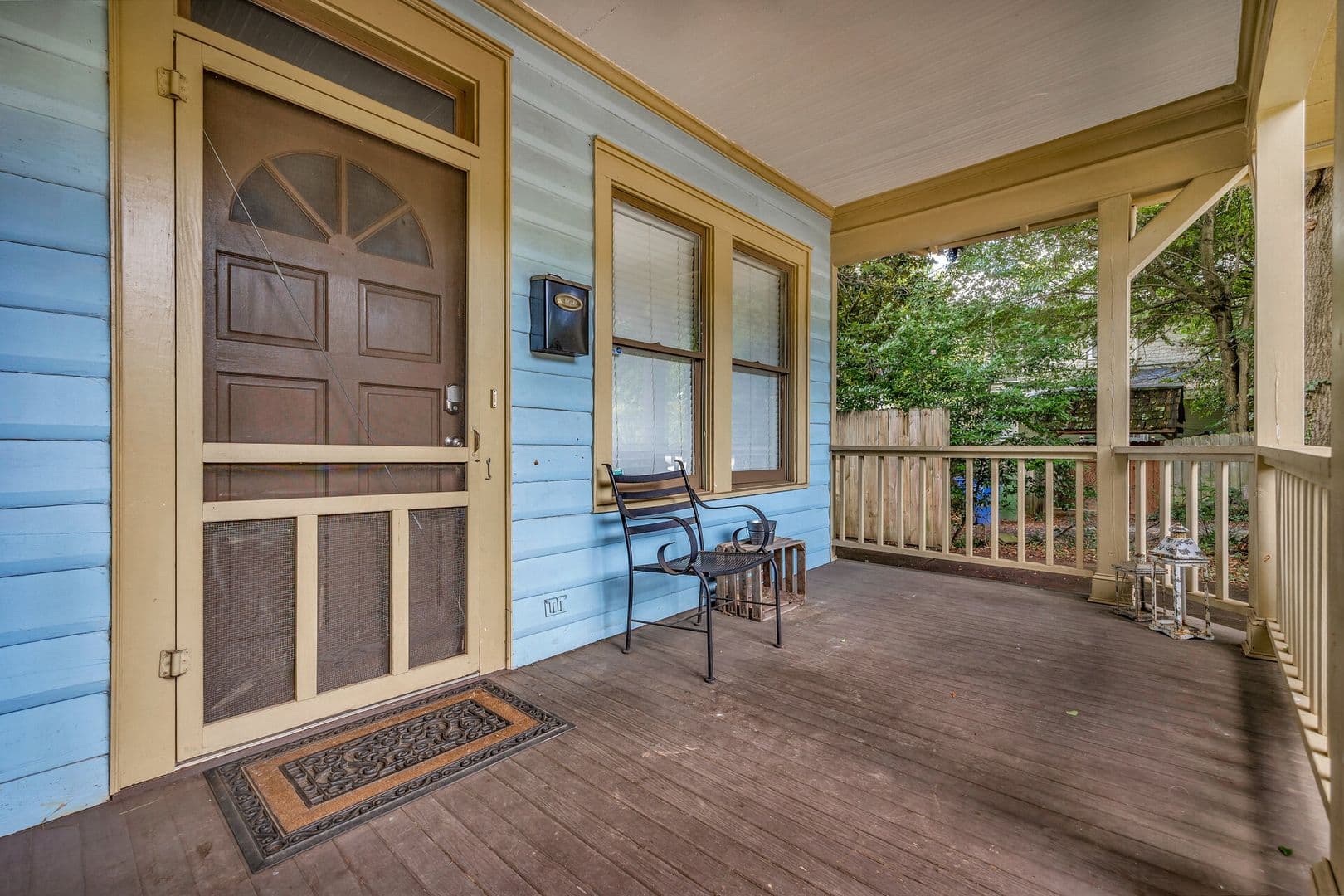 Atlanta House: 1876 DeKalb Avenue Northeast