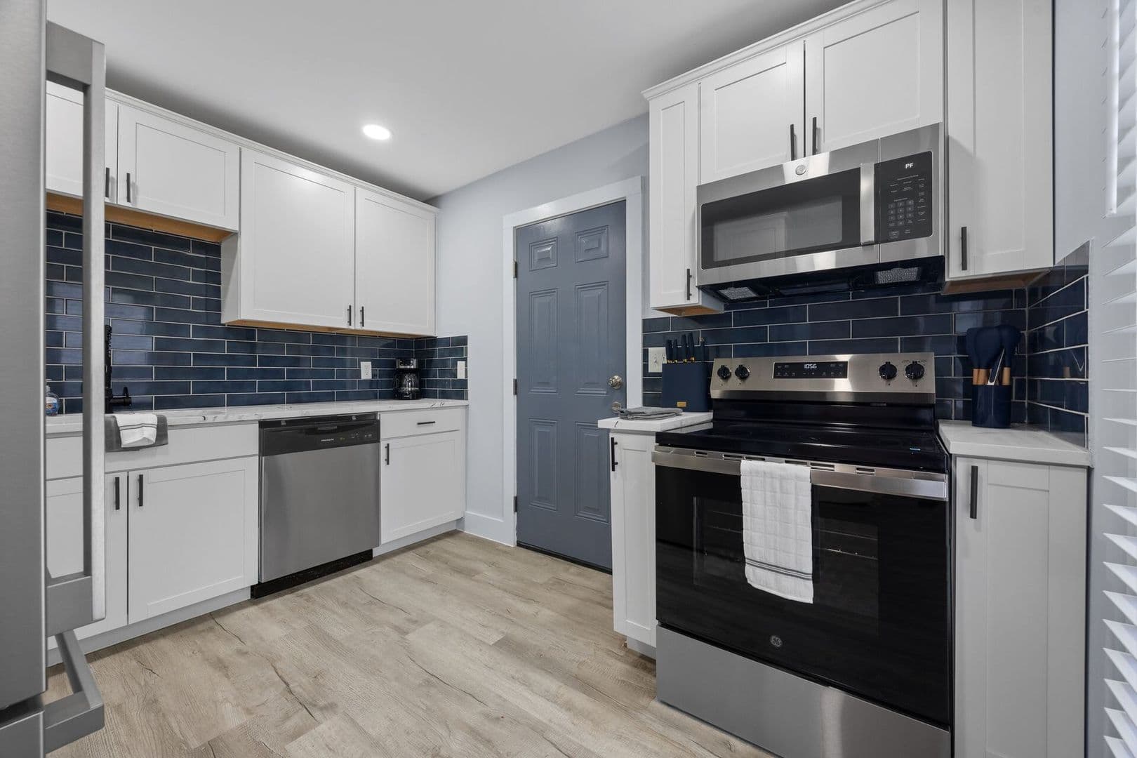 Atlanta House: 905 Beecher Street Southwest
