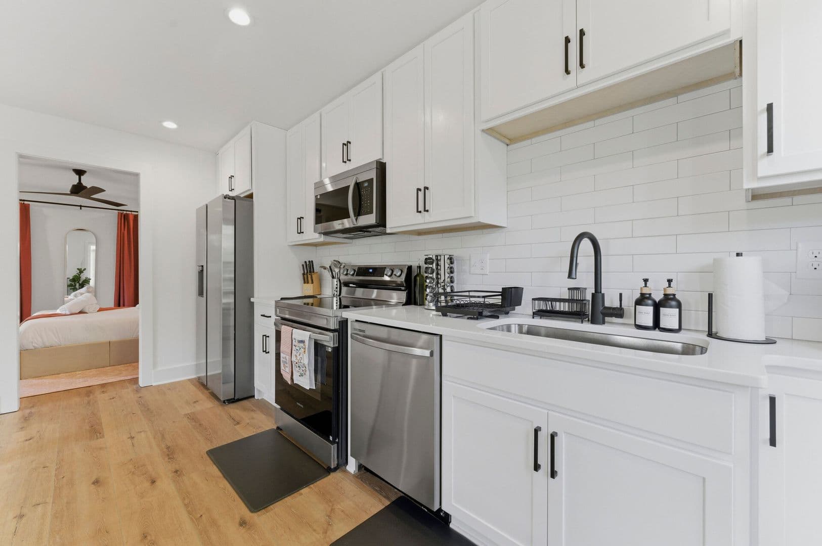 Atlanta House: 81 Clay Street Southeast