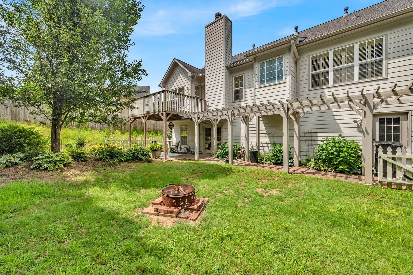 Buford Apartment: 3613 Southland Drive Northeast