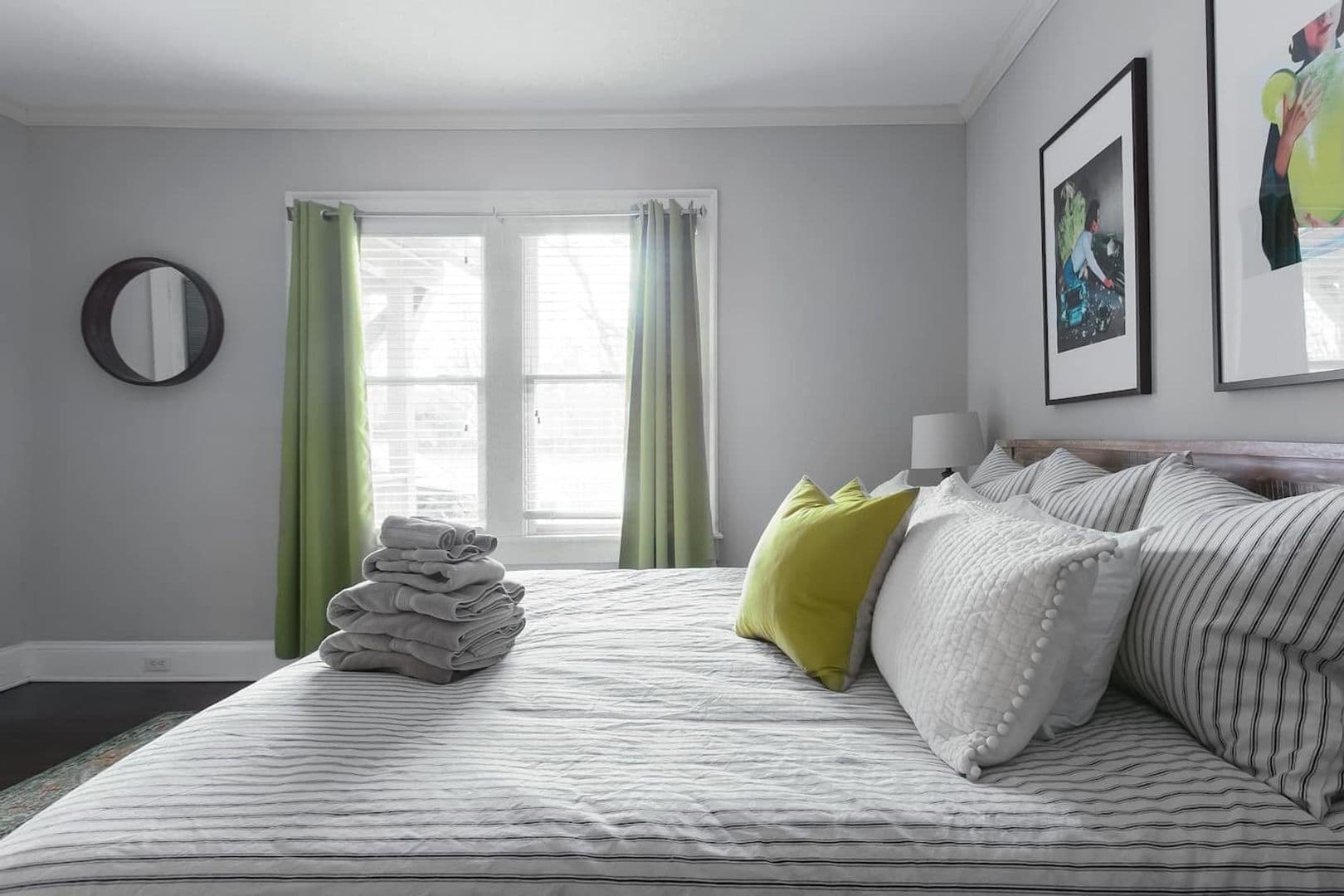 Atlanta House: 1876 DeKalb Avenue Northeast