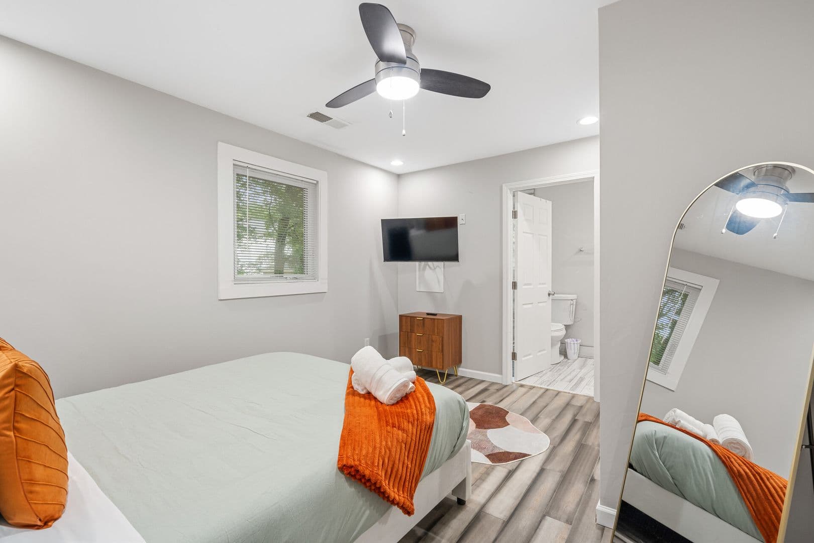 Atlanta House: 1409 Bridges Avenue Southwest