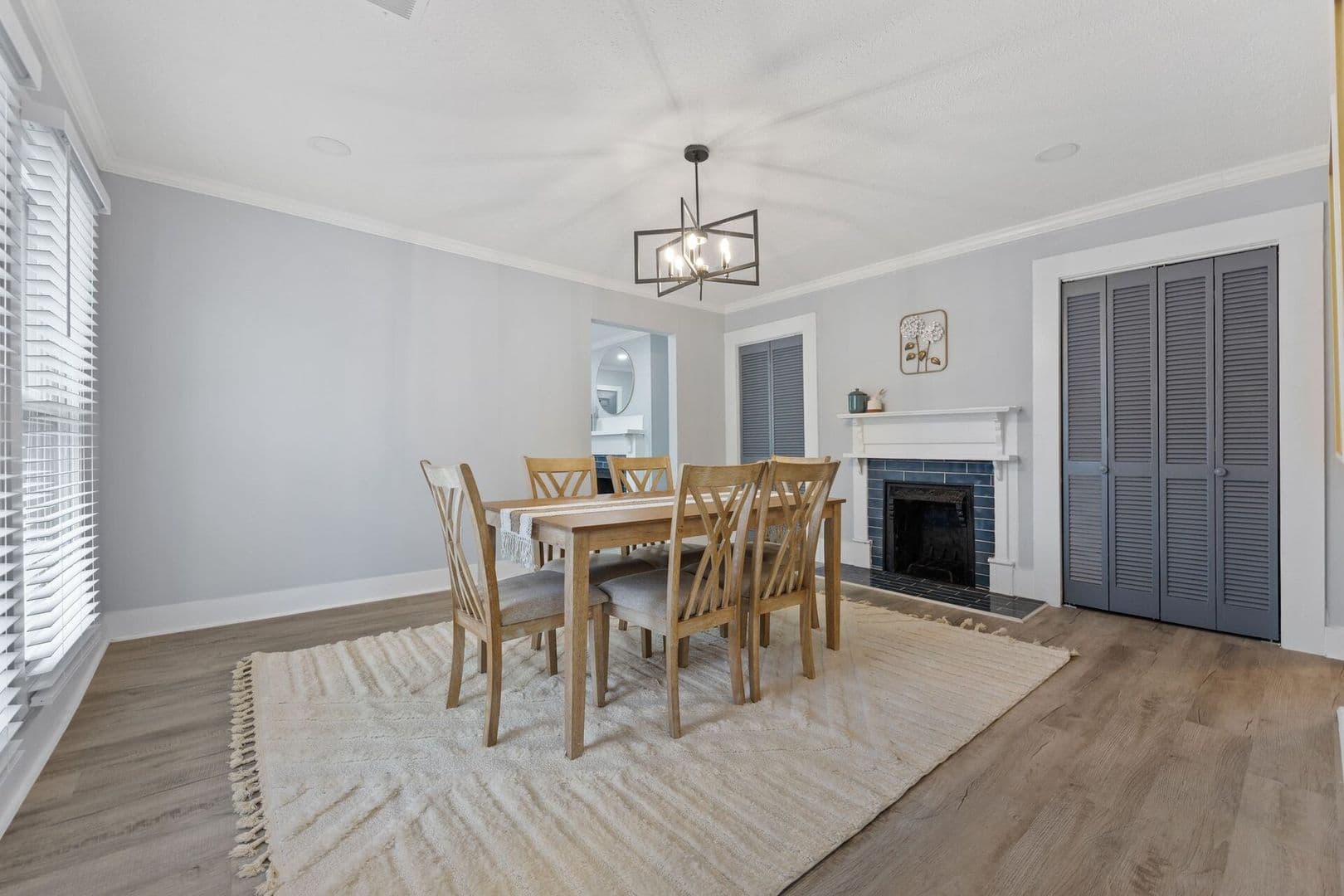 Atlanta House: 905 Beecher Street Southwest