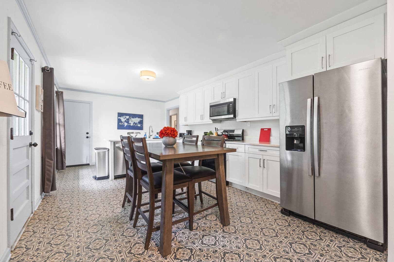 East Point House: 2523 Ben Hill Road