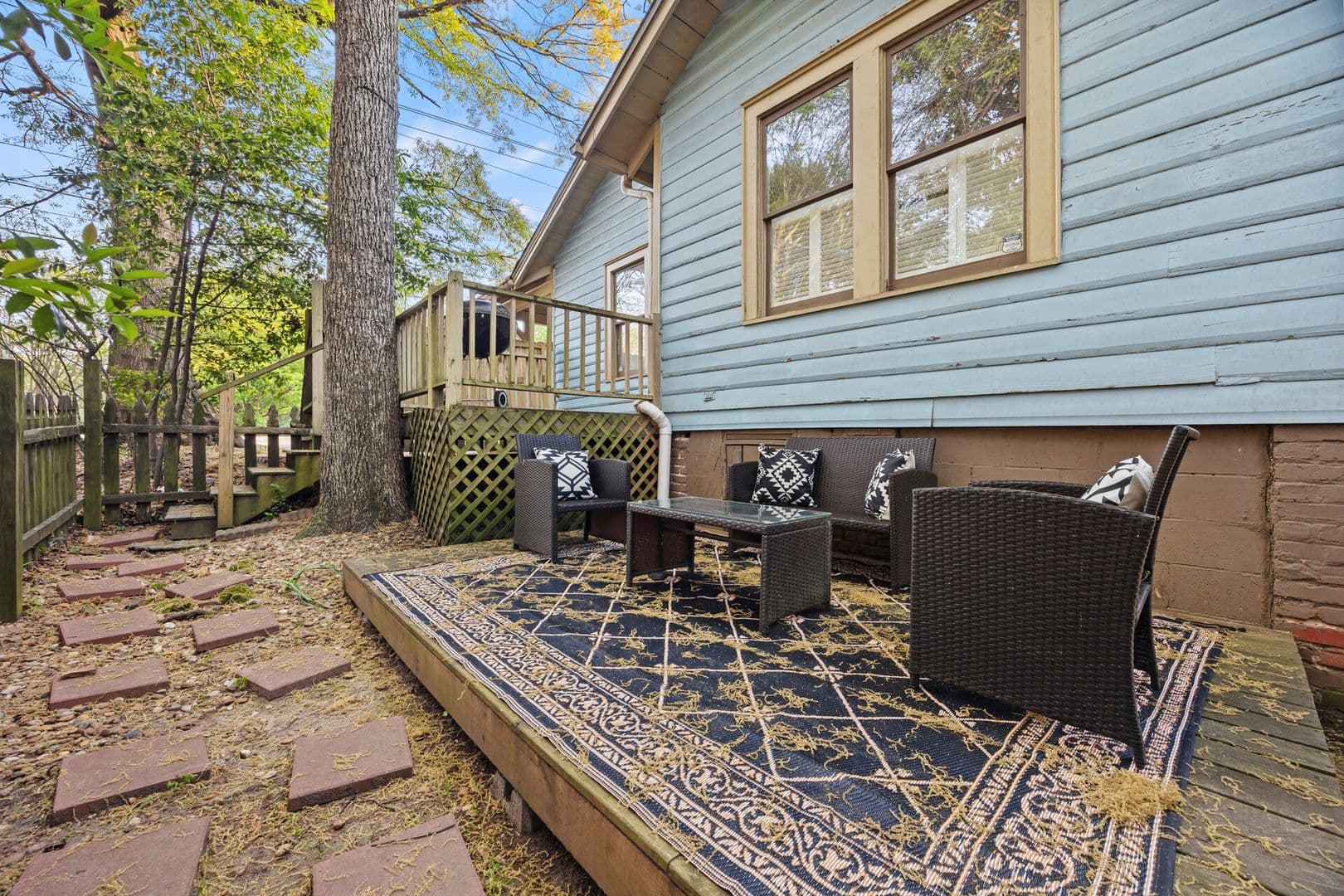 Atlanta House: 1876 DeKalb Avenue Northeast