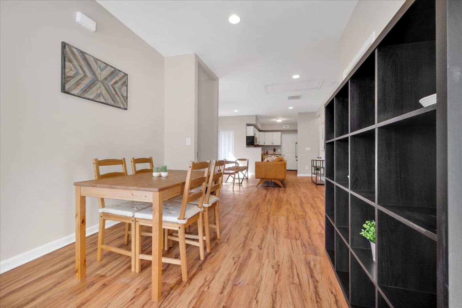 Atlanta Apartment: 945 Palmetto Avenue Southwest