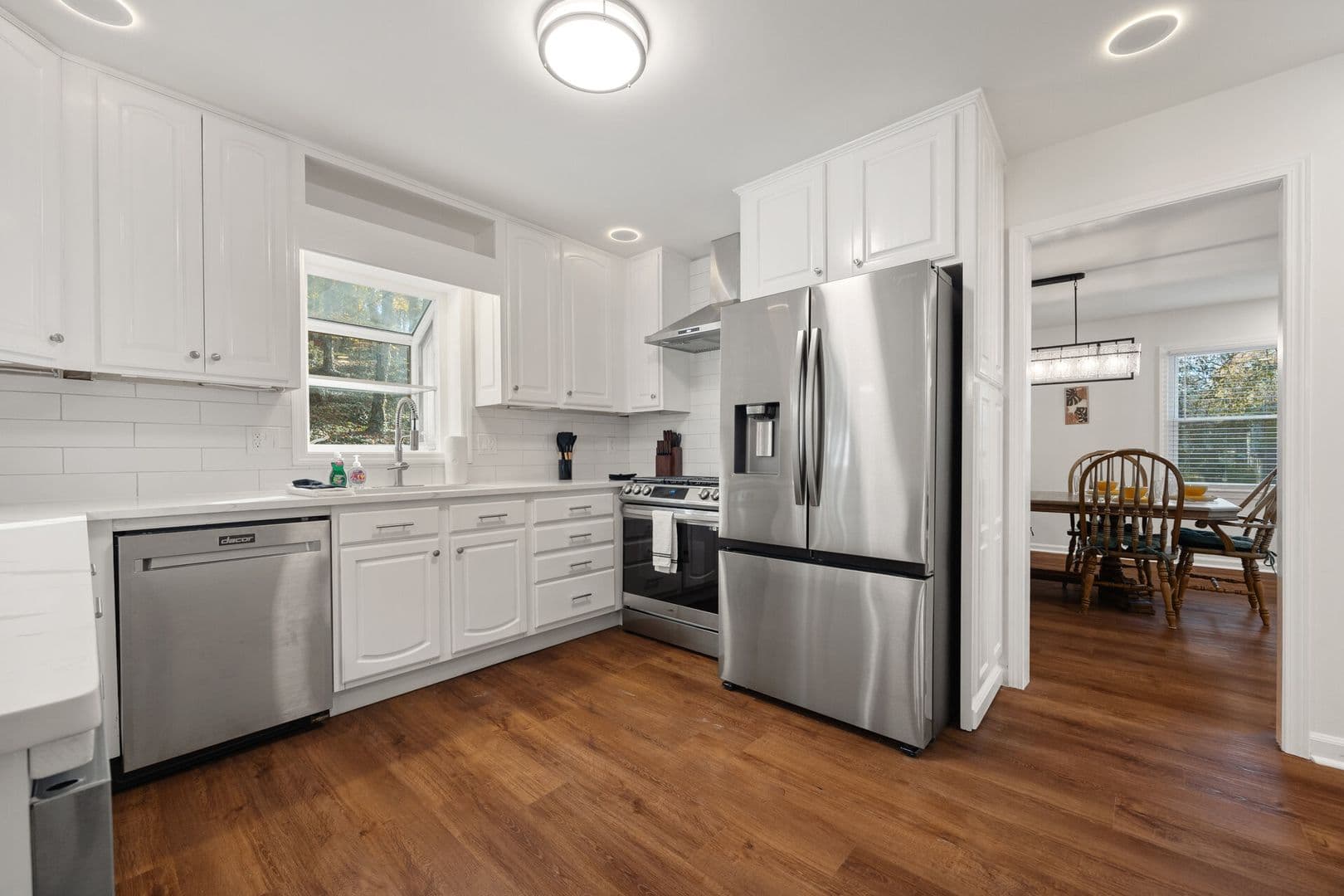 Smyrna House: 82 Vanessa Drive