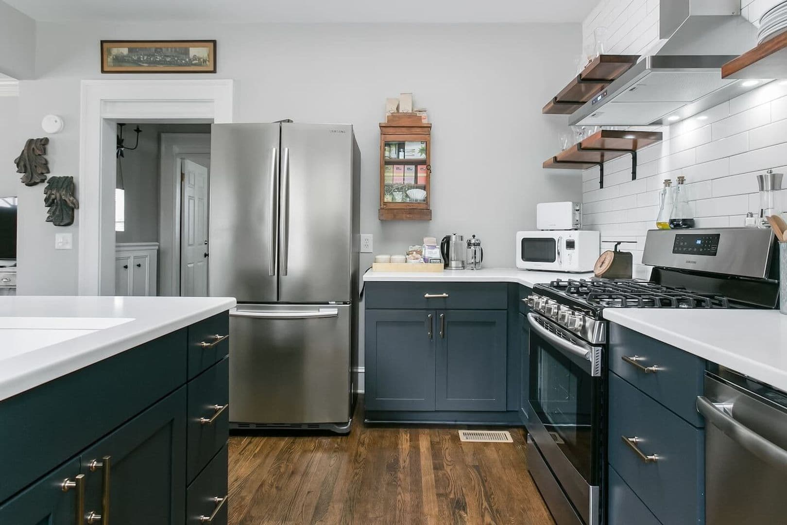 Atlanta House: 1876 DeKalb Avenue Northeast