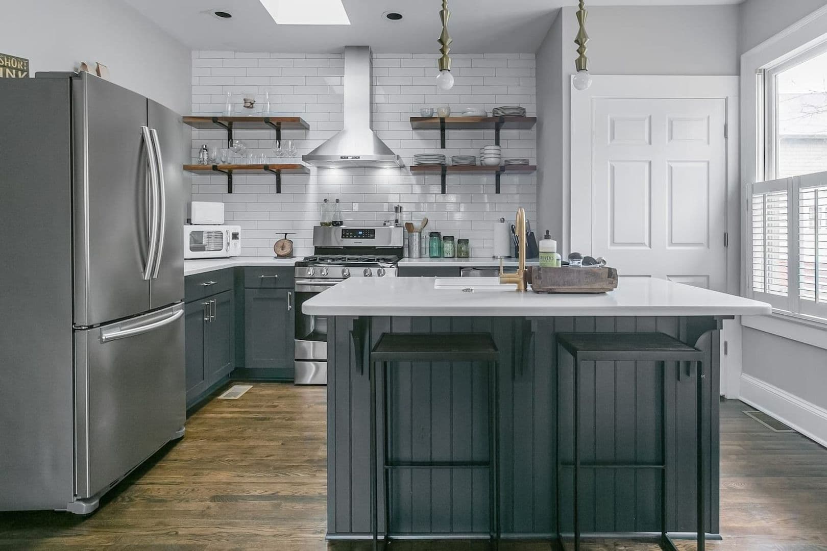 Atlanta House: 1876 DeKalb Avenue Northeast