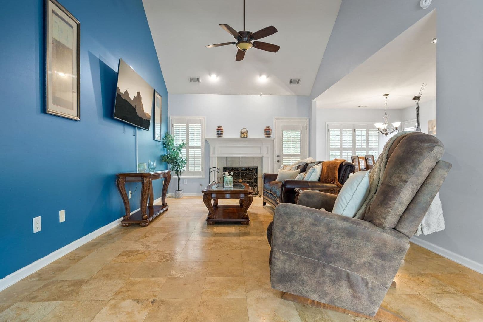 Buford Apartment: 3613 Southland Drive Northeast